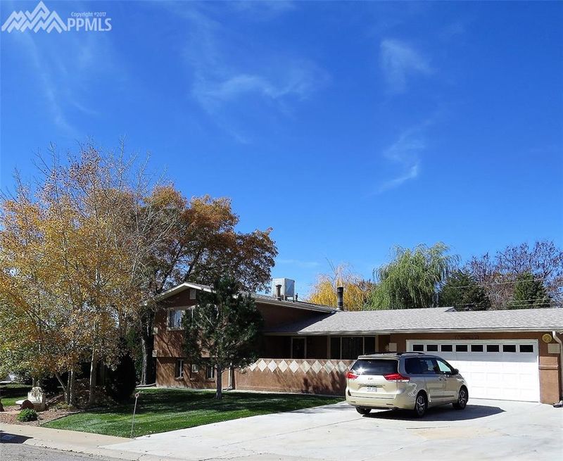 3207 Delmar Ter, Pueblo, CO 81008