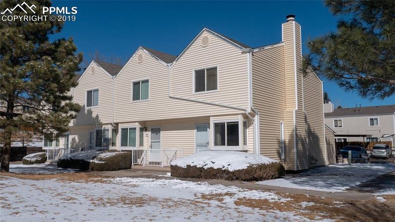 3208 Vail Pass Dr, Colorado Springs, CO 80917