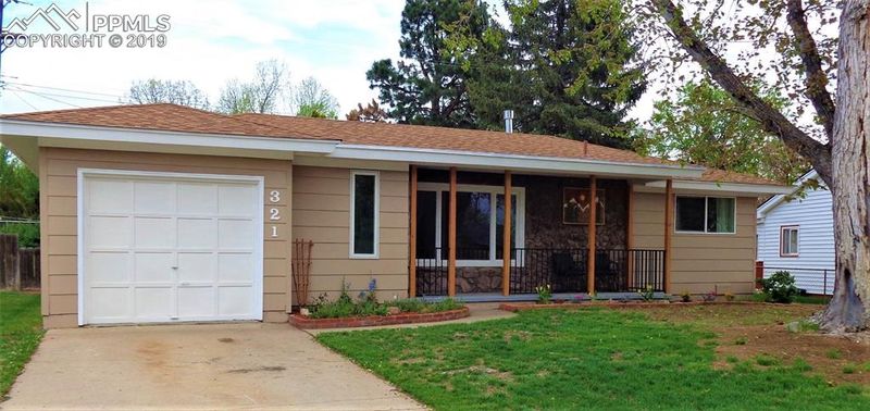 321 Doris Dr, Colorado Springs, CO 80911
