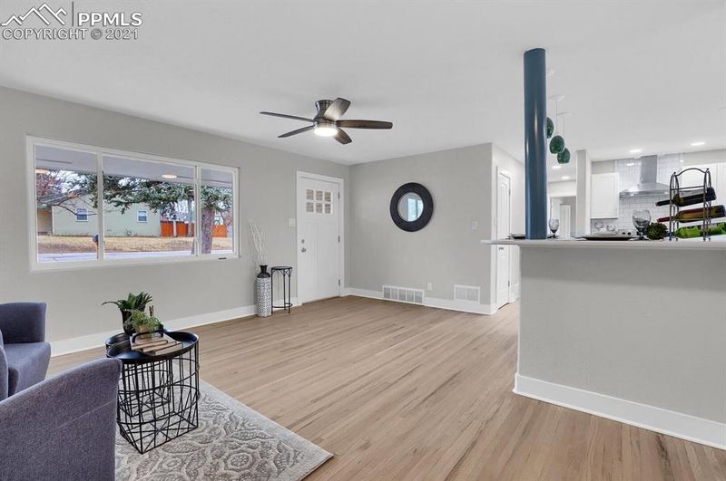 321 Laclede Ave, Colorado Springs, CO 80905