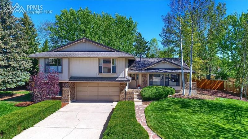 3214 Springridge Dr, Colorado Springs, CO 80906