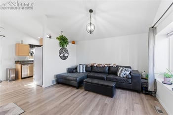 3215 Gothic Pl, Colorado Springs, CO 80917