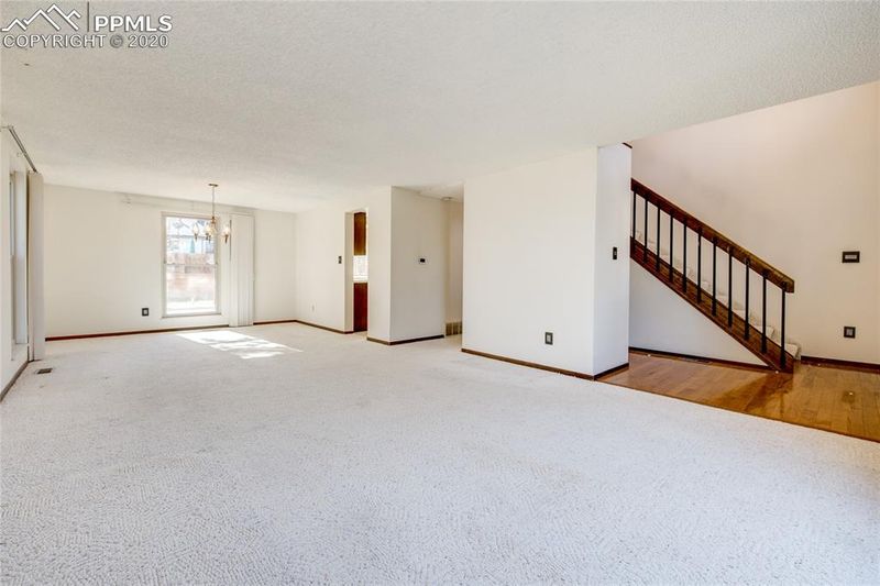 3215 Springridge Dr, Colorado Springs, CO 80906