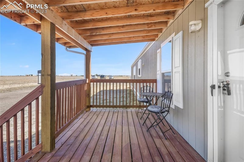 3219 40th Ln, Avondale, CO 81022