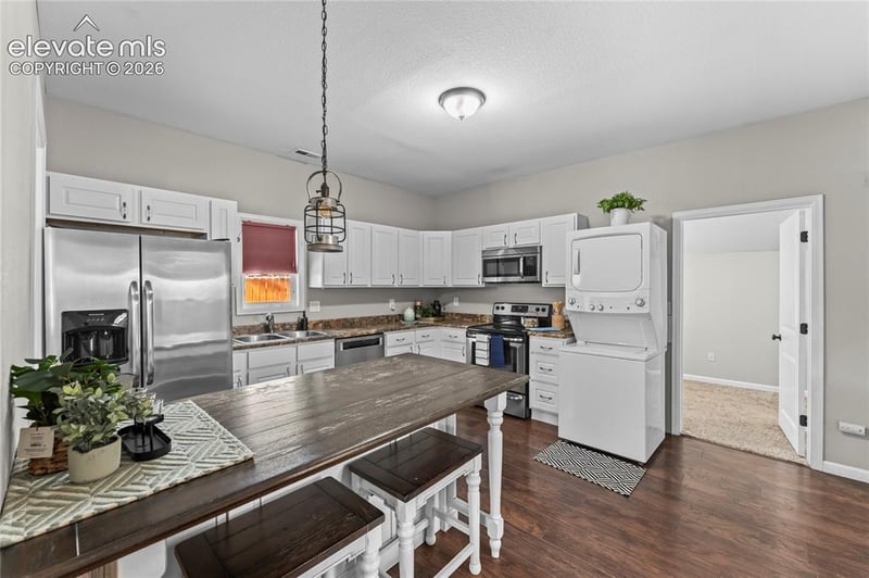322 Nichols Ct, Colorado Springs, CO 80905