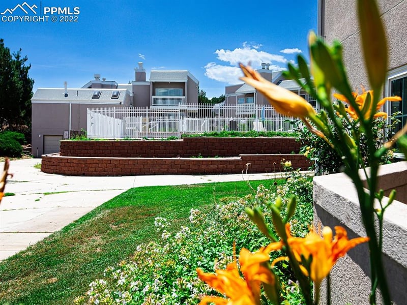 3220 Van Teylingen Dr #G, Colorado Springs, CO 80917