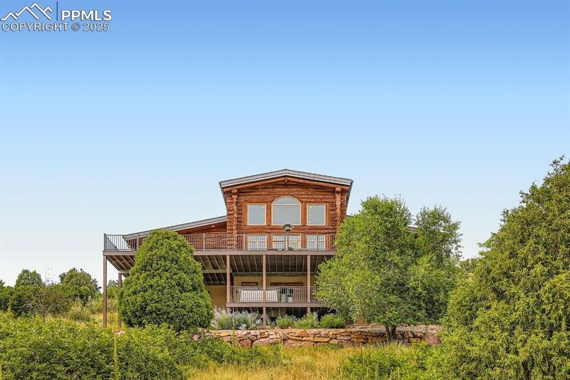 3230 Black Canyon Rd, Colorado Springs, CO 80904