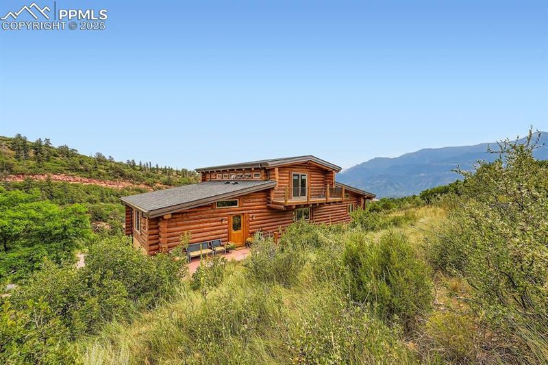 3230 Black Canyon Rd, Colorado Springs, CO 80904