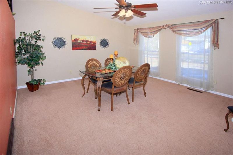 3230 Oro Blanco Dr, Colorado Springs, CO 80917