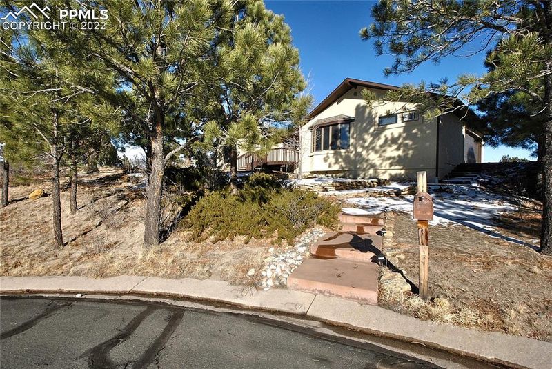 3230 Wade Cir, Colorado Springs, CO 80917