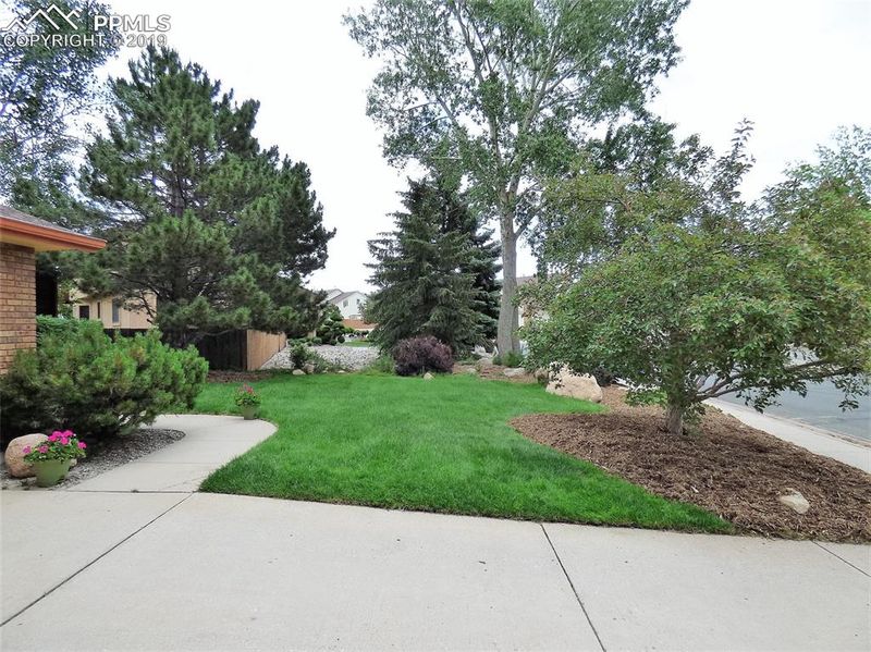 3230 Windjammer Dr, Colorado Springs, CO 80920