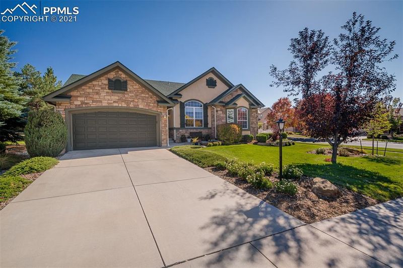 3231 Cedar Bluff Cir, Colorado Springs, CO 80920