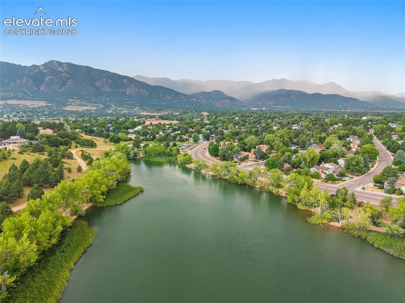 3237 Breckenridge Dr, Colorado Springs, CO 80906