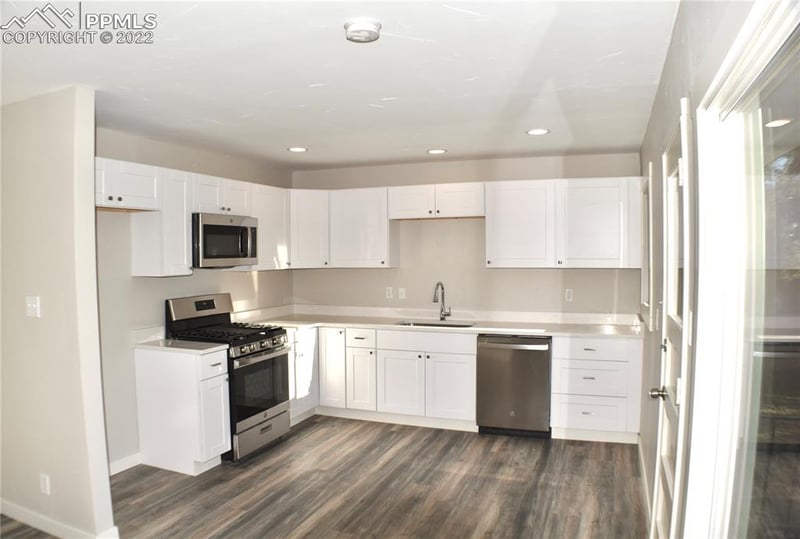 324 Davie Dr, Colorado Springs, CO 80911