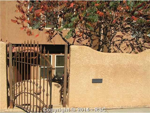 324 Santa Fe Pl #A, Manitou Springs, CO 80829