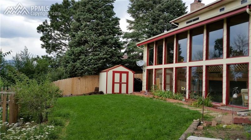 3240 Squaw Valley Dr, Colorado Springs, CO 80918