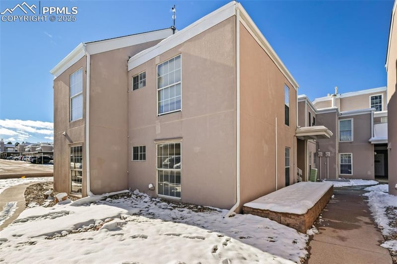 3240 Van Teylingen Dr #E, Colorado Springs, CO 80917