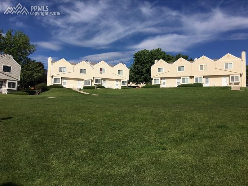 3243 Vail Pass Dr, Colorado Springs, CO 80917