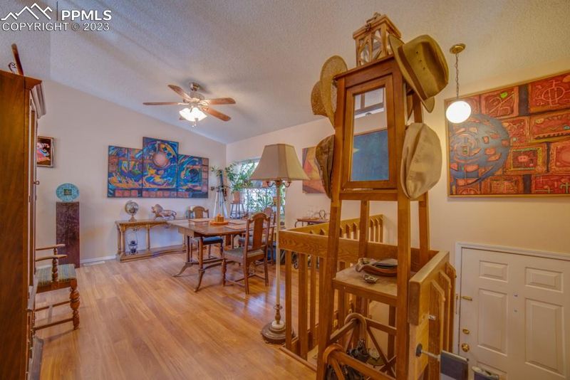 3245 Gothic Pl, Colorado Springs, CO 80917