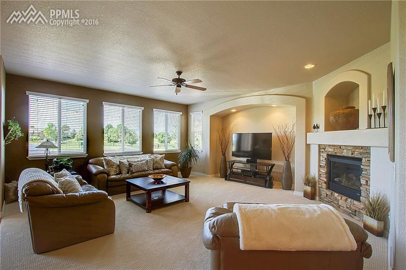 3247 Silver Pine Trl, Colorado Springs, CO 80920