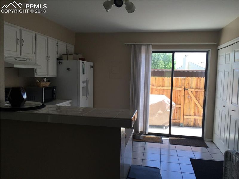 3247 Vail Pass Dr, Colorado Springs, CO 80917