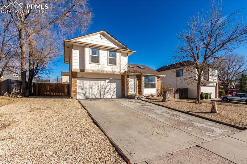 325 Wallace St, Colorado Springs, CO 80911