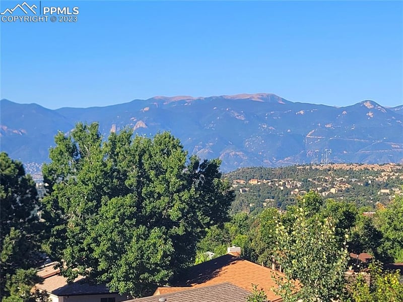3255 Montebello Dr, Colorado Springs, CO 80918