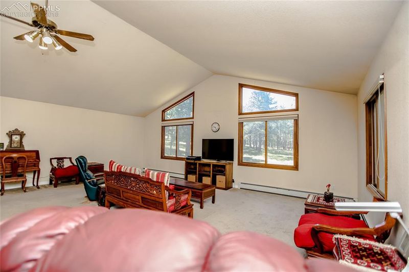 3260 Arena Rd, Colorado Springs, CO 80921