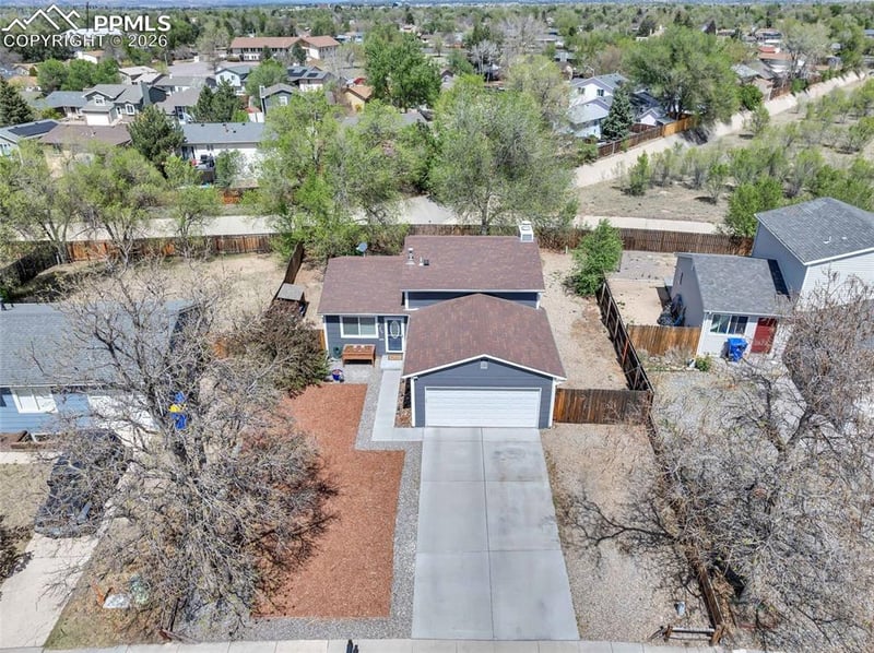 3265 Foxridge Dr, Colorado Springs, CO 80916