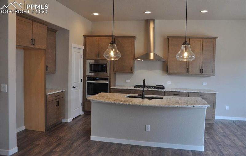 3270 Red Cavern Rd, Colorado Springs, CO 80908