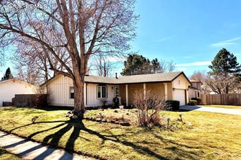 3275 Parade Cir, Colorado Springs, CO 80917