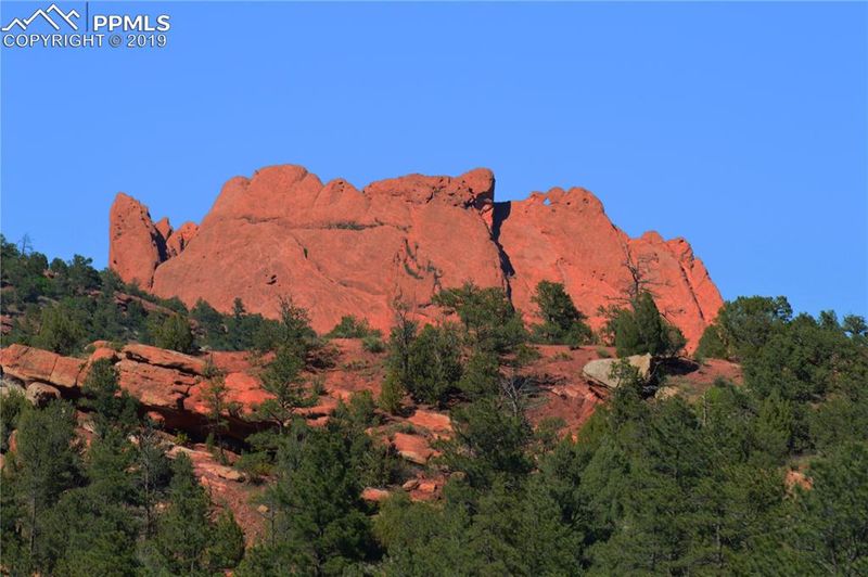 328 Rockledge Ln, Manitou Springs, CO 80829