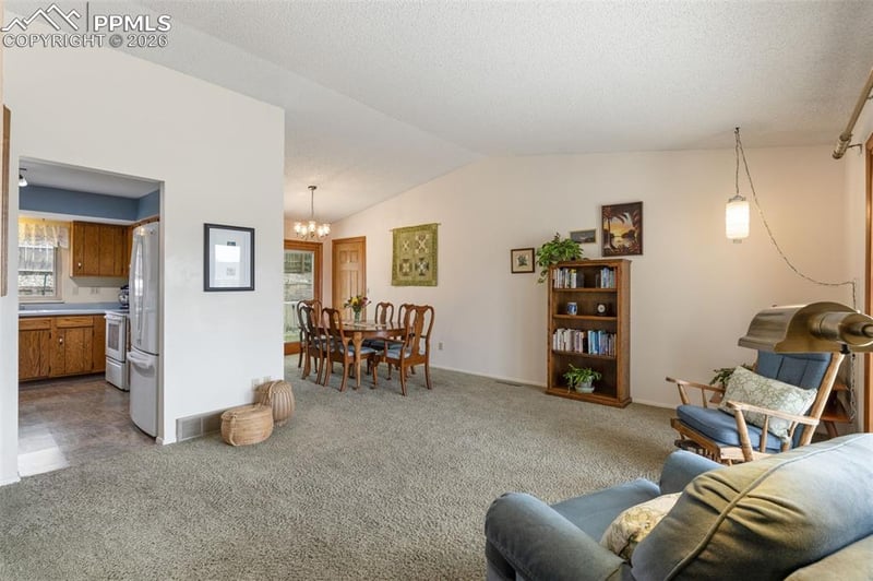 3280 Galena Ct, Colorado Springs, CO 80918