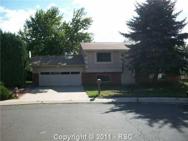 3295 Galena Ct, Colorado Springs, CO 80918