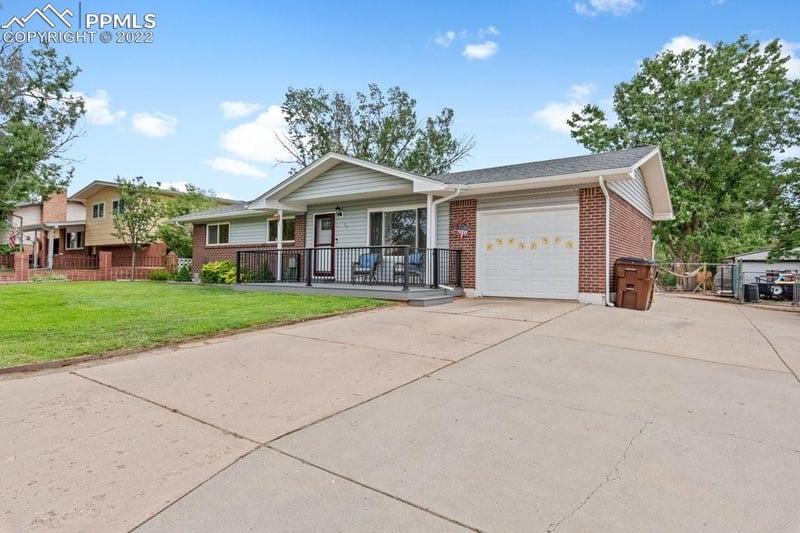 33 Amherst St, Colorado Springs, CO 80911