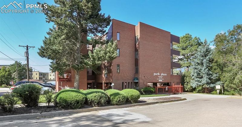 33 W Boulder St, Colorado Springs, CO 80903