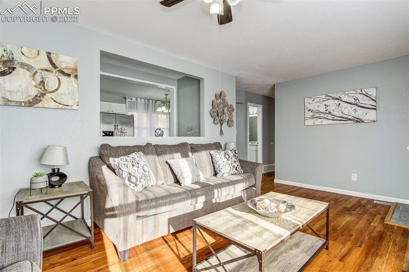 33 Dartmouth St, Colorado Springs, CO 80911