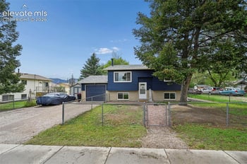 33 Washington St, Monument, CO 80132