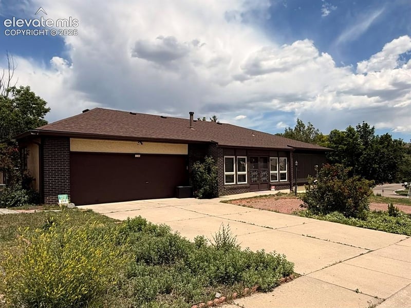 330 Catalina Dr, Colorado Springs, CO 80906