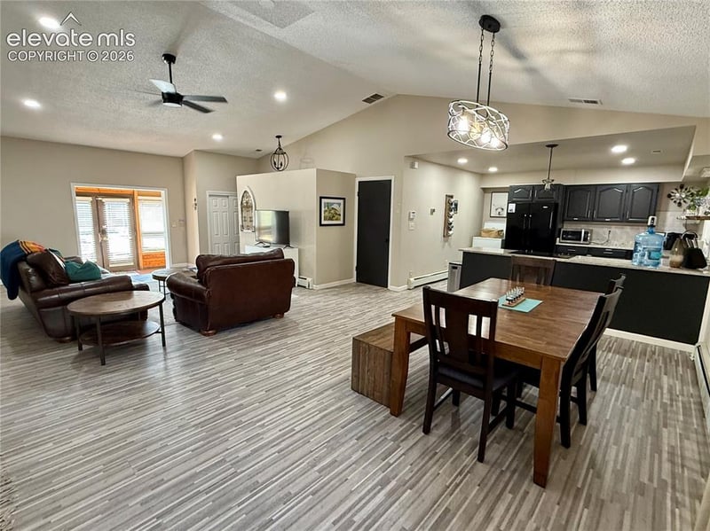 330 Catalina Dr, Colorado Springs, CO 80906