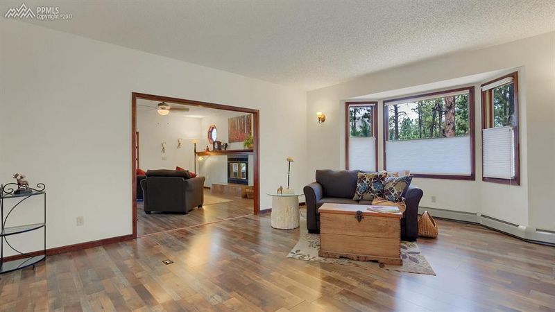 330 Jack Boot Rd, Monument, CO 80132