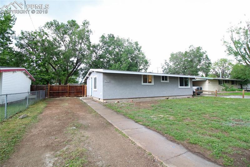 3308 N Arcadia St, Colorado Springs, CO 80907