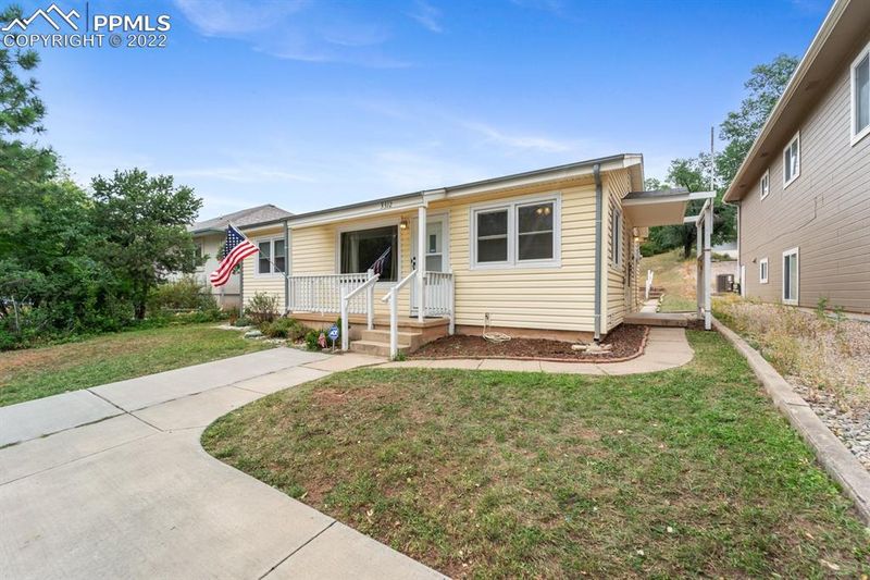 3312 W Bijou St, Colorado Springs, CO 80904