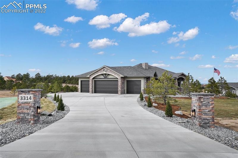 3314 Bark Tree Trl, Colorado Springs, CO 80921