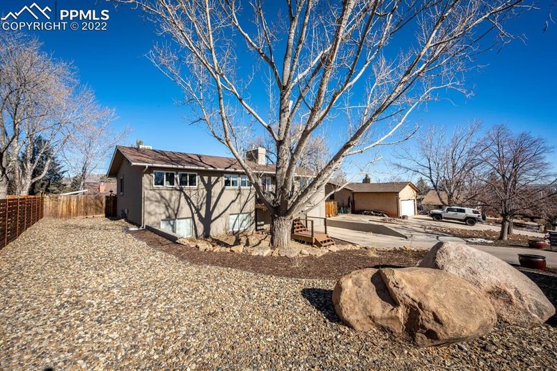 332 Crystal Hills Blvd, Manitou Springs, CO 80829