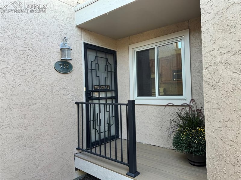 332 Mission Hill Way, Colorado Springs, CO 80921