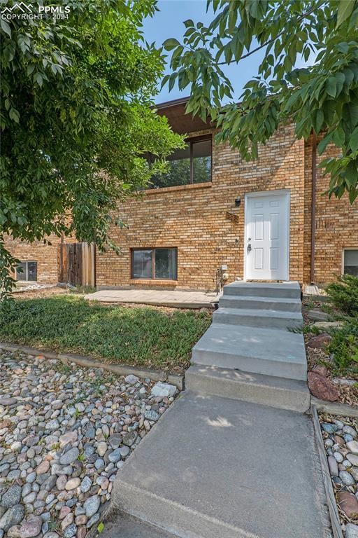 332 Mount View Ln, Colorado Springs, CO 80907