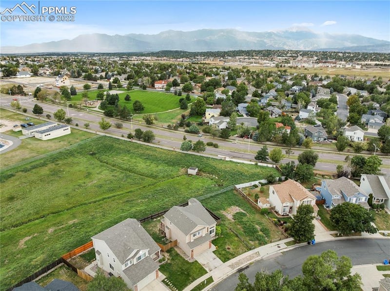 3320 Macgregor Dr, Colorado Springs, CO 80922