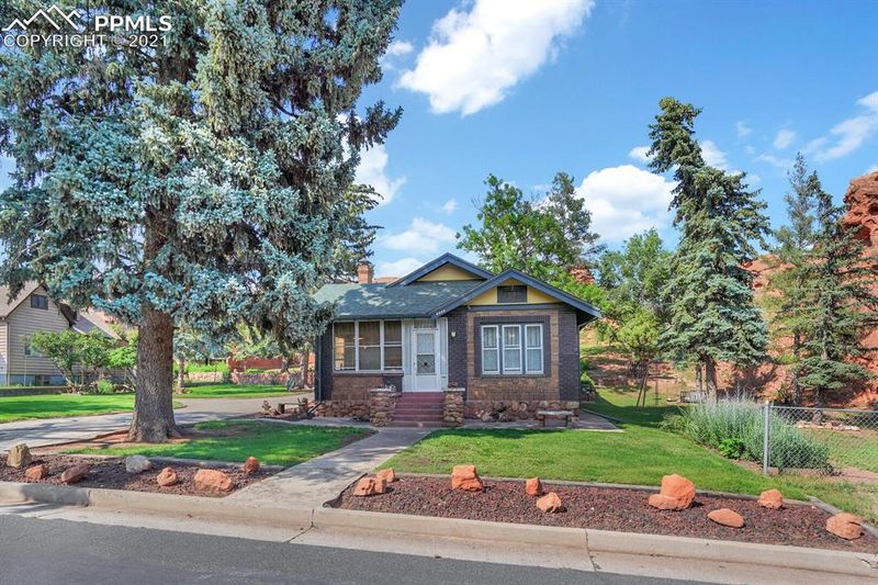 3320 W Pikes Peak Ave, Colorado Springs, CO 80904
