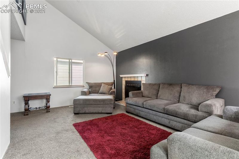 3325 Galleria Ter, Colorado Springs, CO 80916